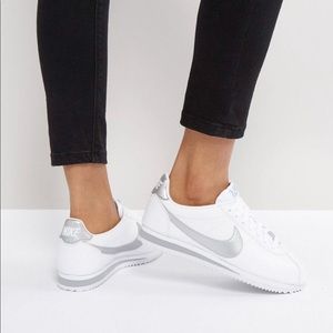 nike cortez white metallic silver